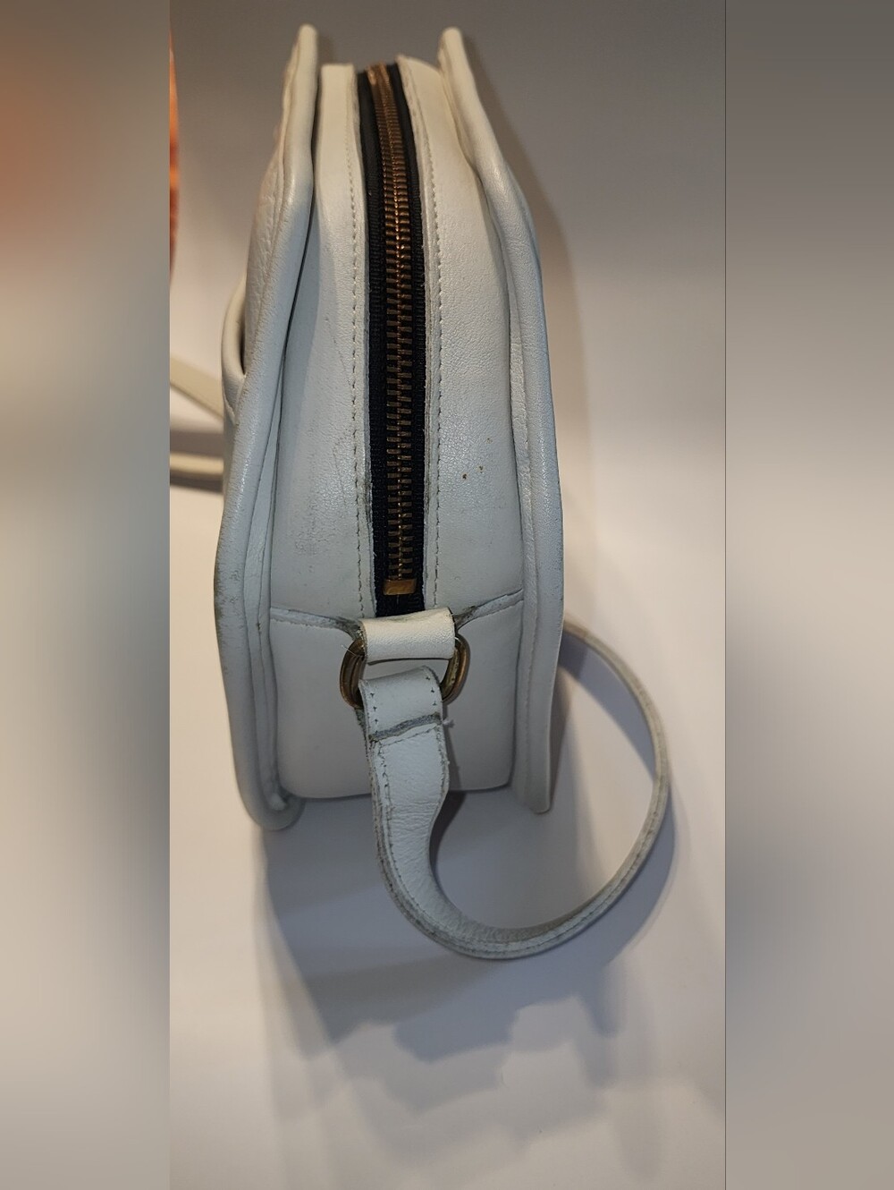 Vintage Coach Cooper Hexagon Leather Crossbody Bag In Bone, #0813-352 - Picture 6 of 9